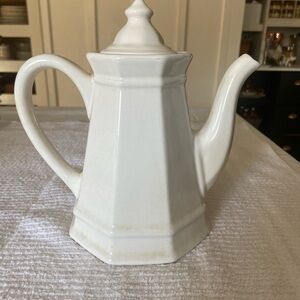 Elegant White Ceramic Teapot